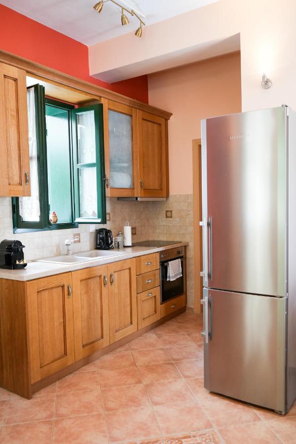 N1 Sokaki Apartment Nafplio Bagian luar foto