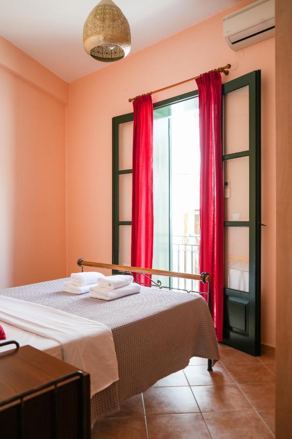 N1 Sokaki Apartment Nafplio Bagian luar foto