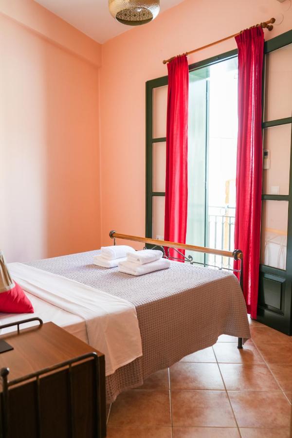 N1 Sokaki Apartment Nafplio Bagian luar foto